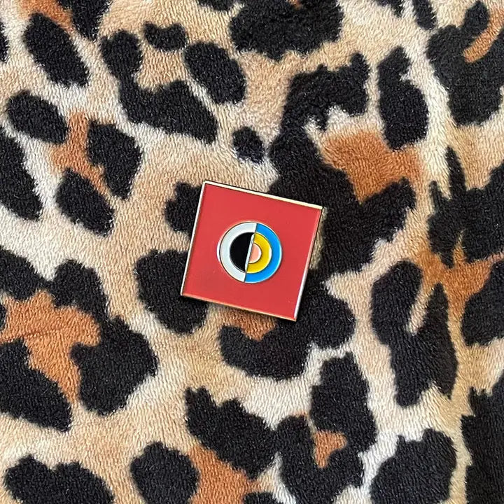 Svanen (the Swan) Pin - Pin Museum