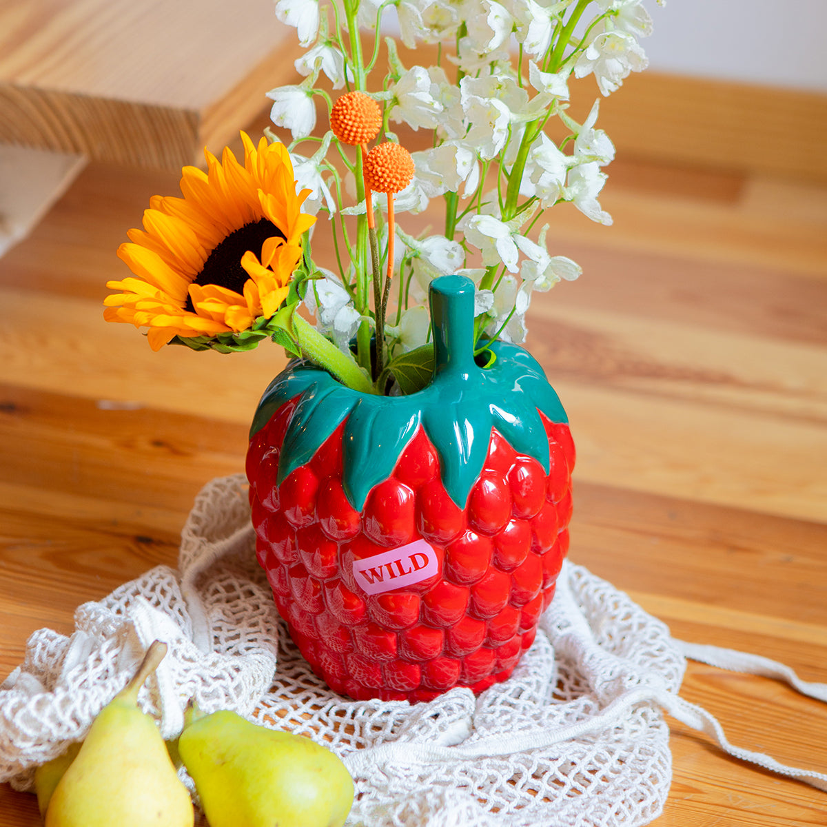 Farmers Market Vase - Raspberry x DOIY